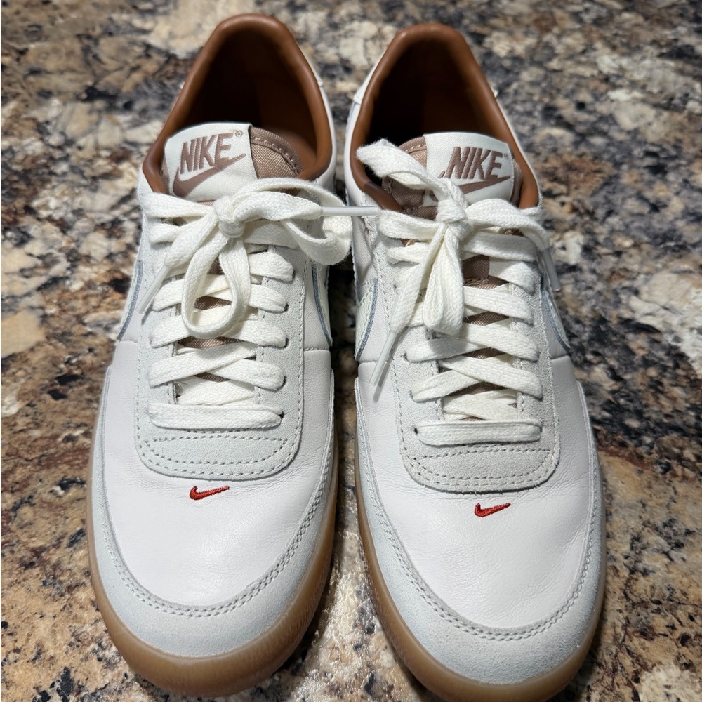 Nike Men’s Kill Shot 2 6.5 Sneakers with Brown Accents and Red Swoosh